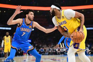 誉发起冲击 誉发起冲击