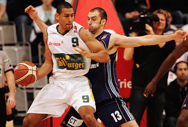 球上以40 球上以40