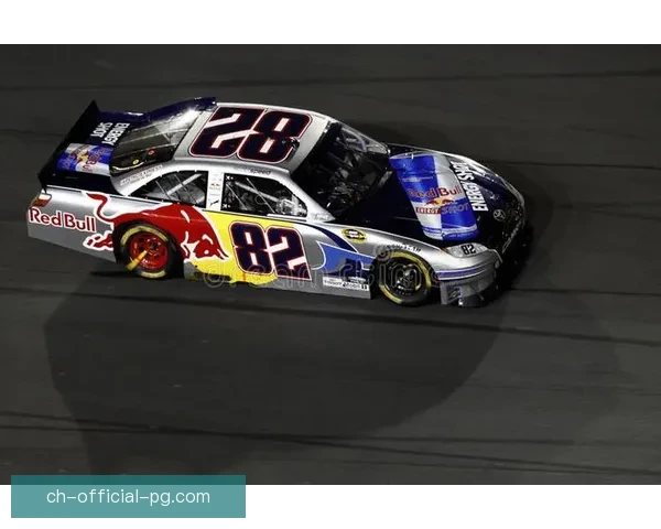 F1杯赛：赛车疯狂飙速，速战速决畅快淋漓