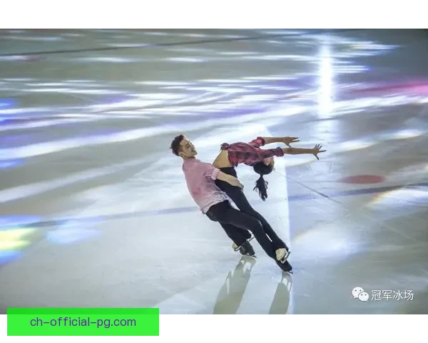 冰上飞翔：滑冰赛事回放盛况展现