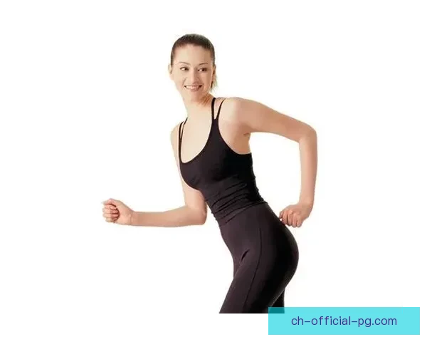 滑冰训练精要：技巧提升、动作优化、防护措施全面，有效提升滑冰水平