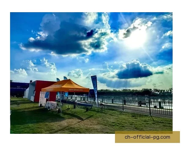 赛艇杯赛：挑战速度极限的水上竞技盛宴